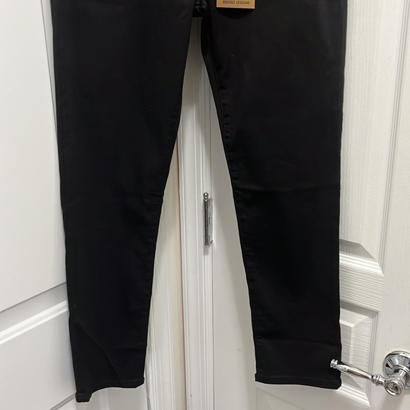 - Lucky 🍀 Brand Jeans - Picture 4 of 6